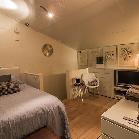 Bed and Breakfast Sleep At Slim Amsterdam Zewnętrze zdjęcie